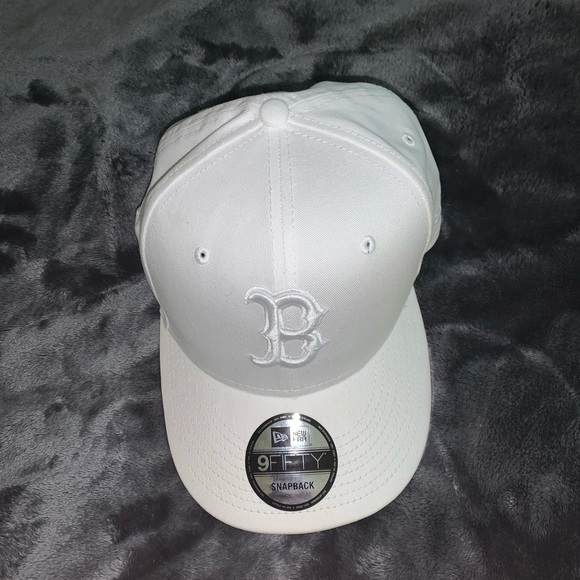 Boston Red Sox SnapBack - Picture 5 of 6